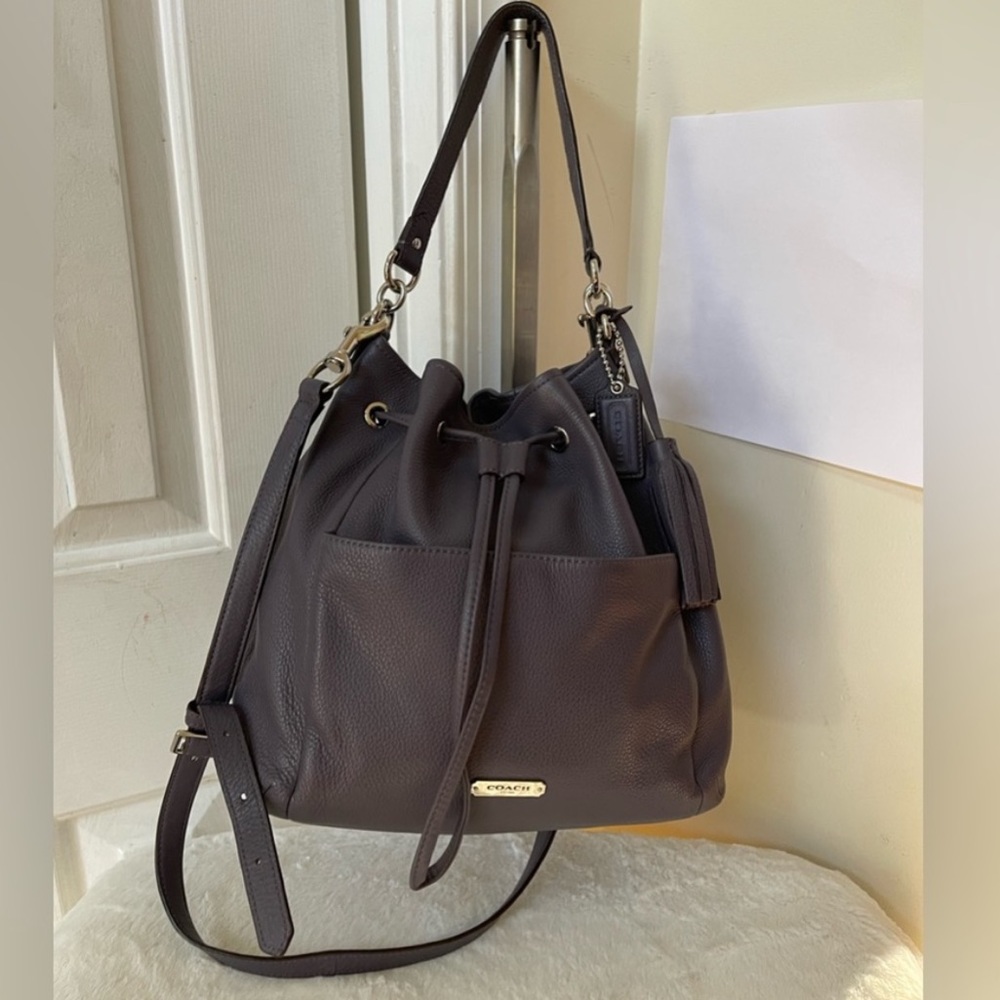 Coach bucket bag - Picture 9 of 11